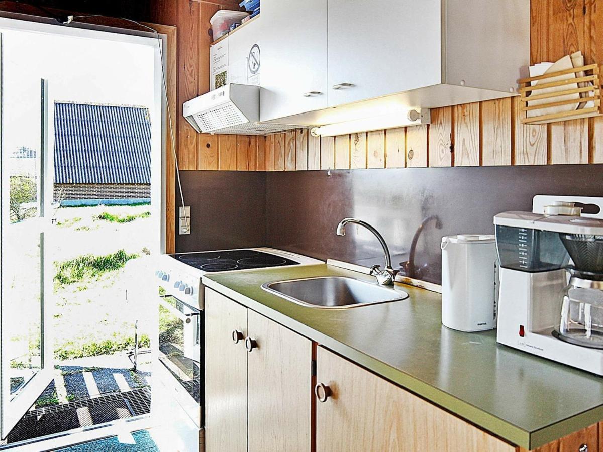 6 Person Holiday Home In Hvide Sande Exteriör bild